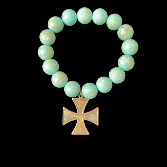 BRACELETS set of 2, turquoise white colored beads with cross & charm - Picture 5 of 7
